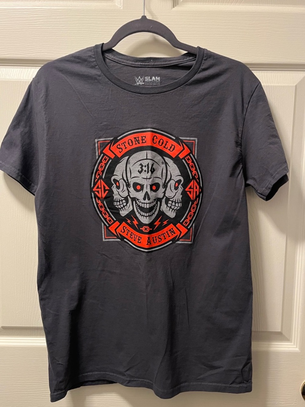 W Slam Crate Lootcrate Stone Cold Steve Austin Graphic Tee Grey Size Med